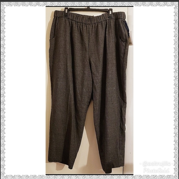 🎁🆕️ NWT Plus Size Plaid Pants Sz 22-READ - Picture 3 of 5